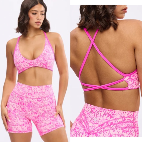 BUFFBUNNY COLLECTION Snack Girlfriend Rebersible Sports Bra Active Size Small - Picture 1 of 16